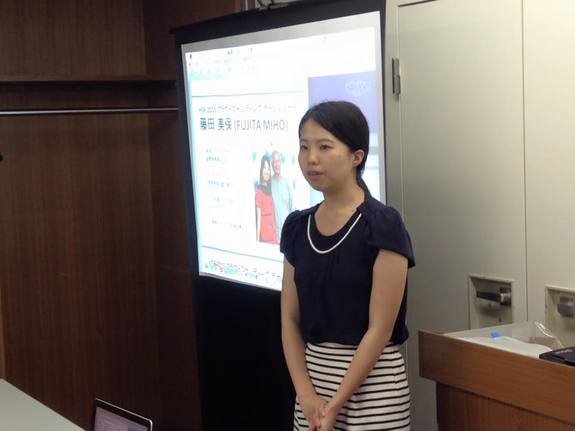 2015年4月に開催した、若者による帰国報告会