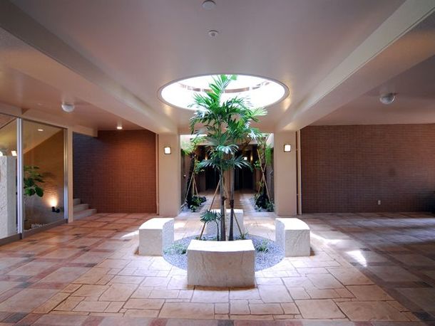 コンドミニアム