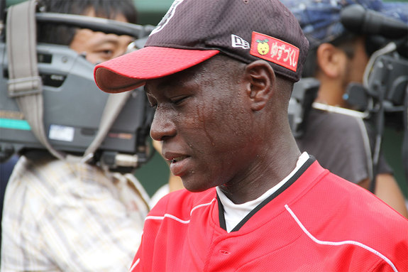 (メディアにまっすぐな思いを伝えるラシィナくん)