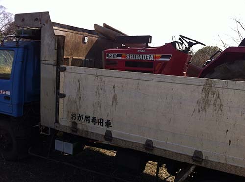 トラクターの移動