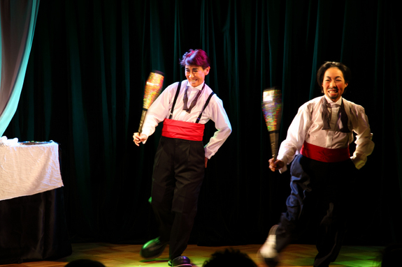 ロネとジージのジャグラーズ