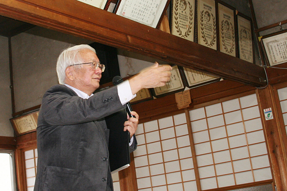 ＮＰＯ法人蜘蛛の糸理事長佐藤久男